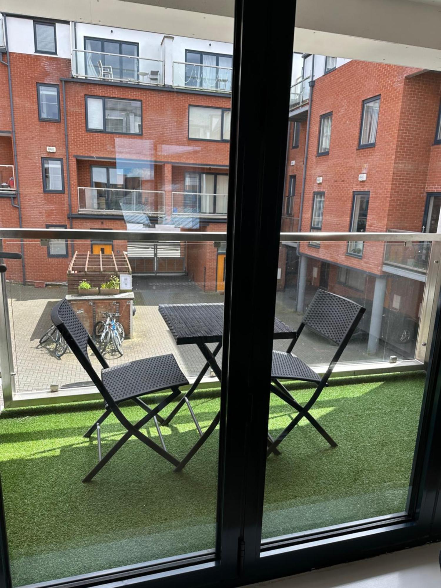 Spacious 4Br 4Ba Gated Townhouse With Balconies, Central Jq バーミンガム エクステリア 写真