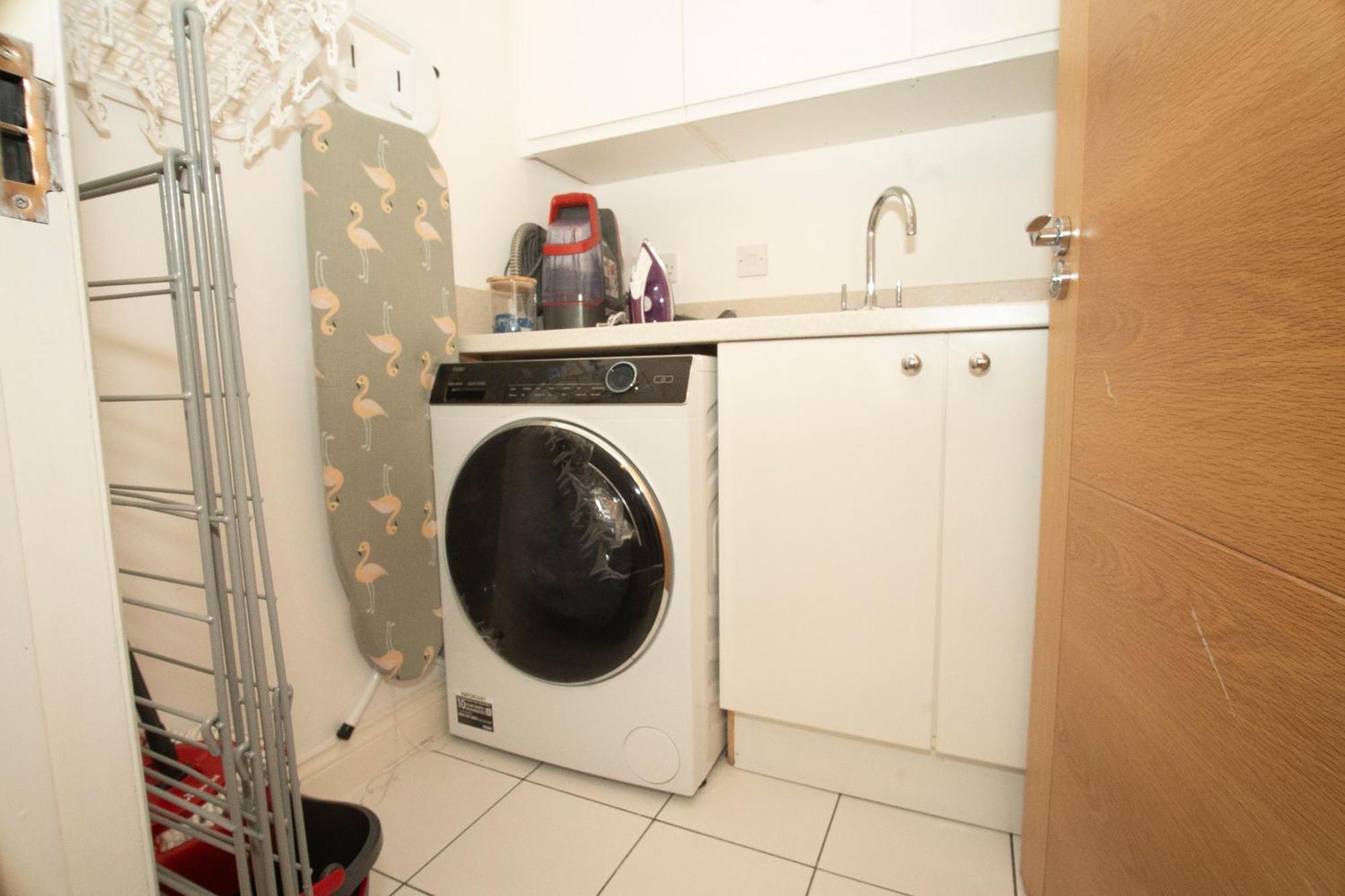 Spacious 4Br 4Ba Gated Townhouse With Balconies, Central Jq バーミンガム エクステリア 写真